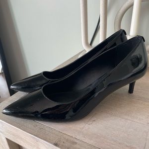 Michael Kors | Kitten heel